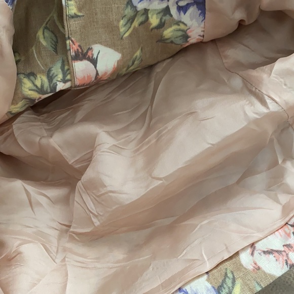 Vintage Linen Floral Blouse🌸 - Picture 7 of 11